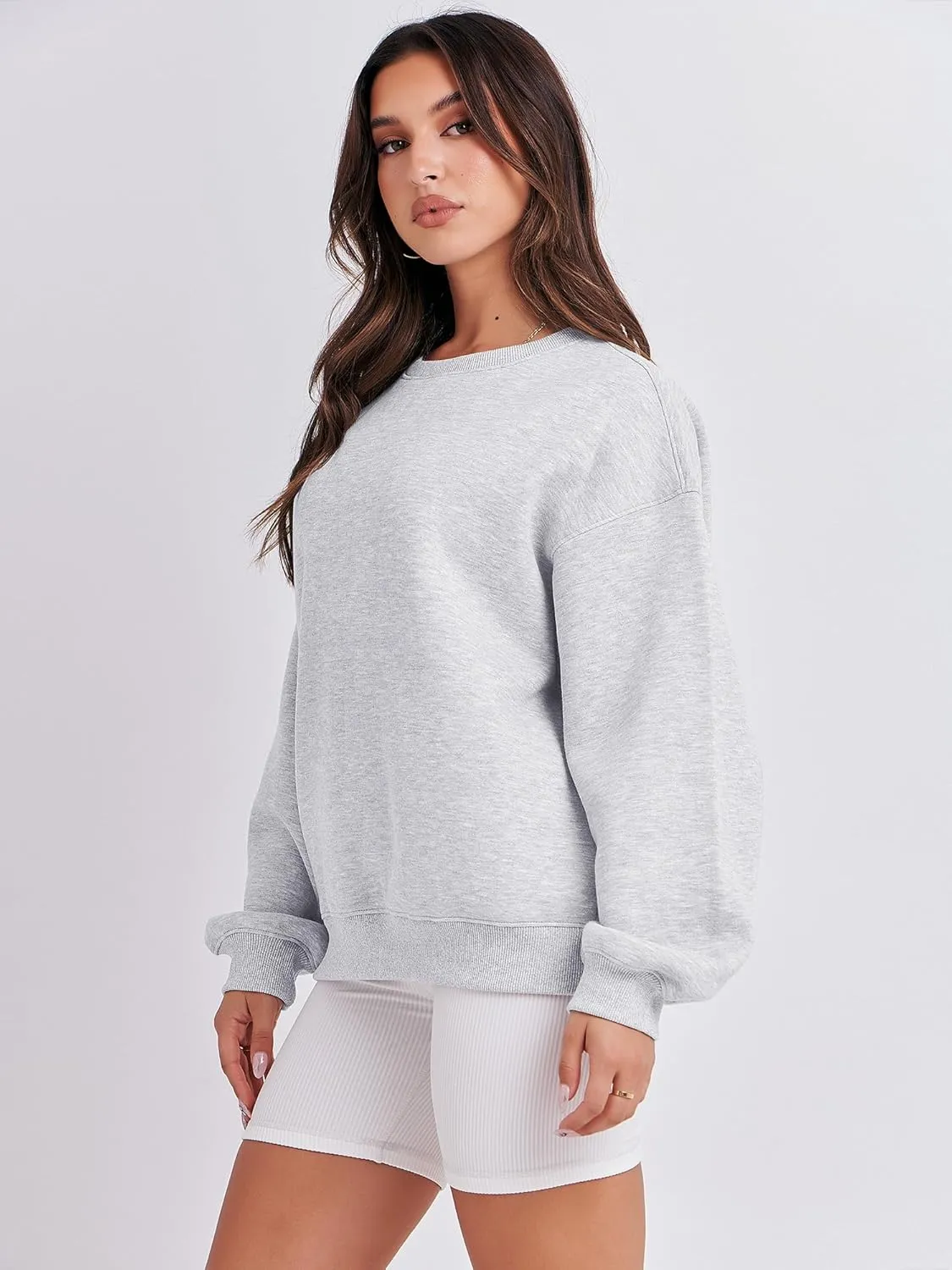 Caracilia Women's Crewneck Sweatshirts Oversized Fleece Hoodies Tops Casual Loose Pullover Sweaters 2024 Fall Clothes