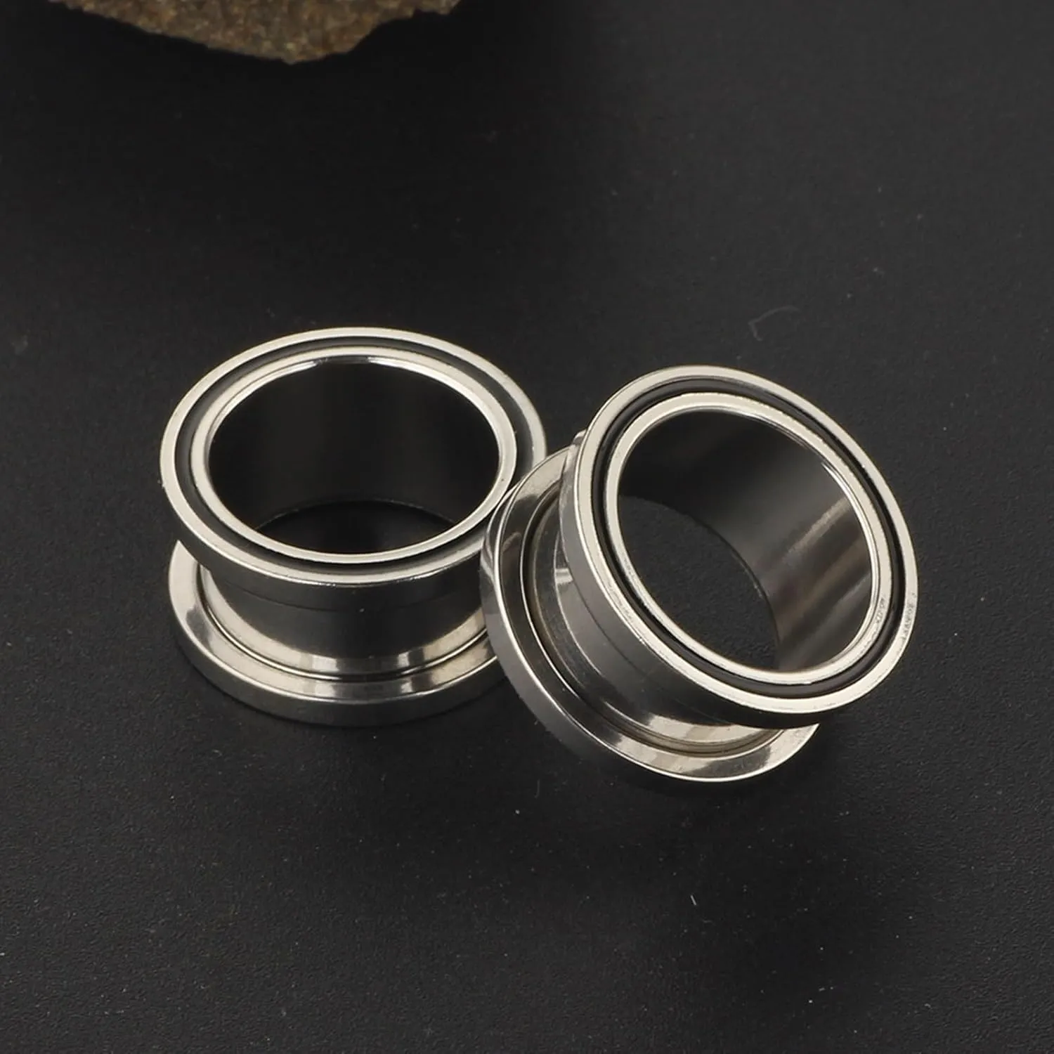 Ear Tunnels Jewelry, Screw Gauges Stretching Kit Plugs Stainless Steel Simple Polished Ear Piercing Jewelry