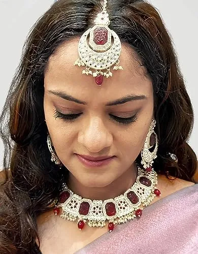 Efulgenz Indian Jewelry Sets for Women Choker Necklace Chandbali Earrings with Maang Tikka Indian Bridal Jewelry Set for Wedding Crystal Stone Faux Pearl Necklace Jewelry