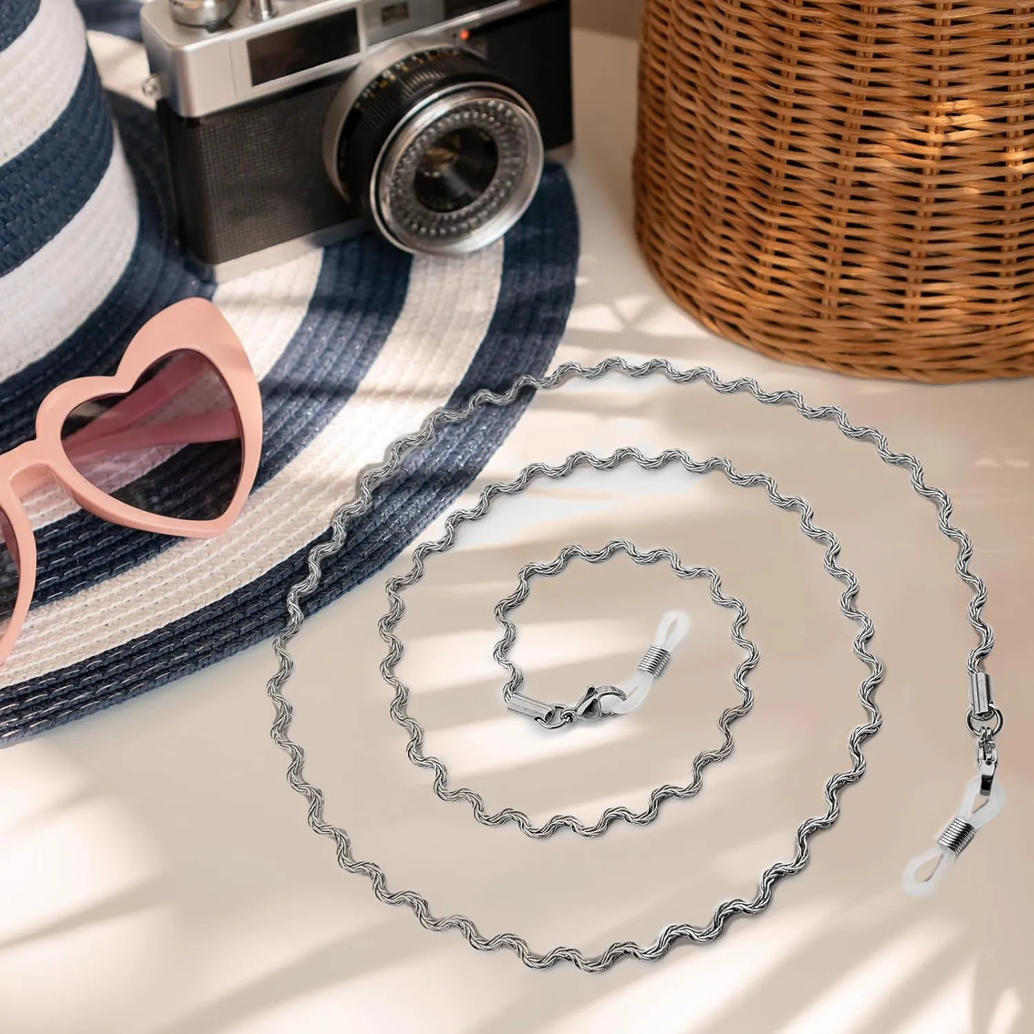 Eyeglass Chain for Women Stylish,Stainless Steel Glasses Strap for Women,Eye Glasses Chain Holders Around Neck