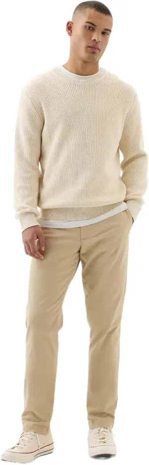 GAP Men's Essential Slim Fit Khaki Chino Pants