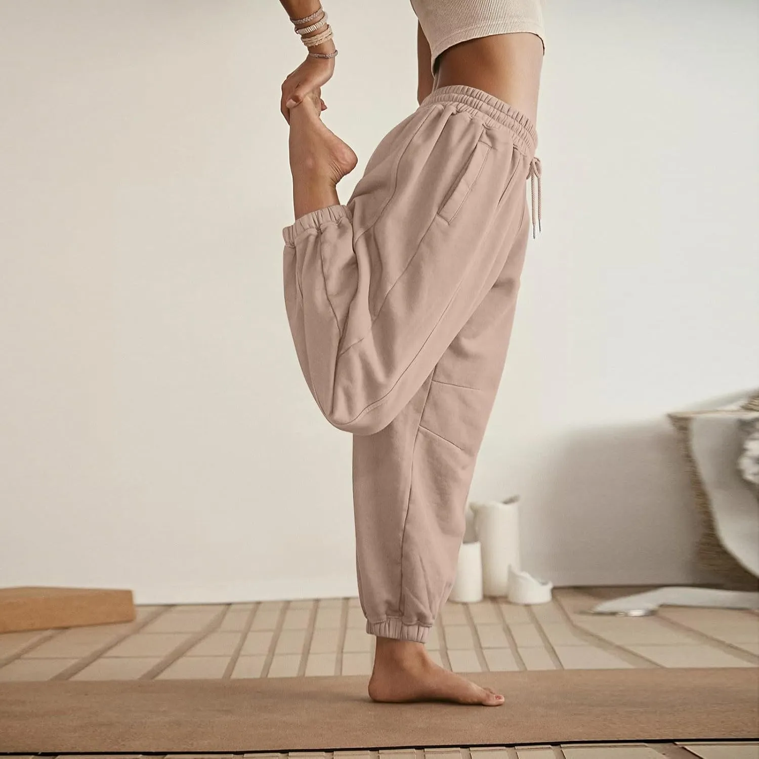 Sweatpants for Women Gym Fall Workout Jogger Pants High Waist Drawstring Athletic Trousers Pants Long with Pocket