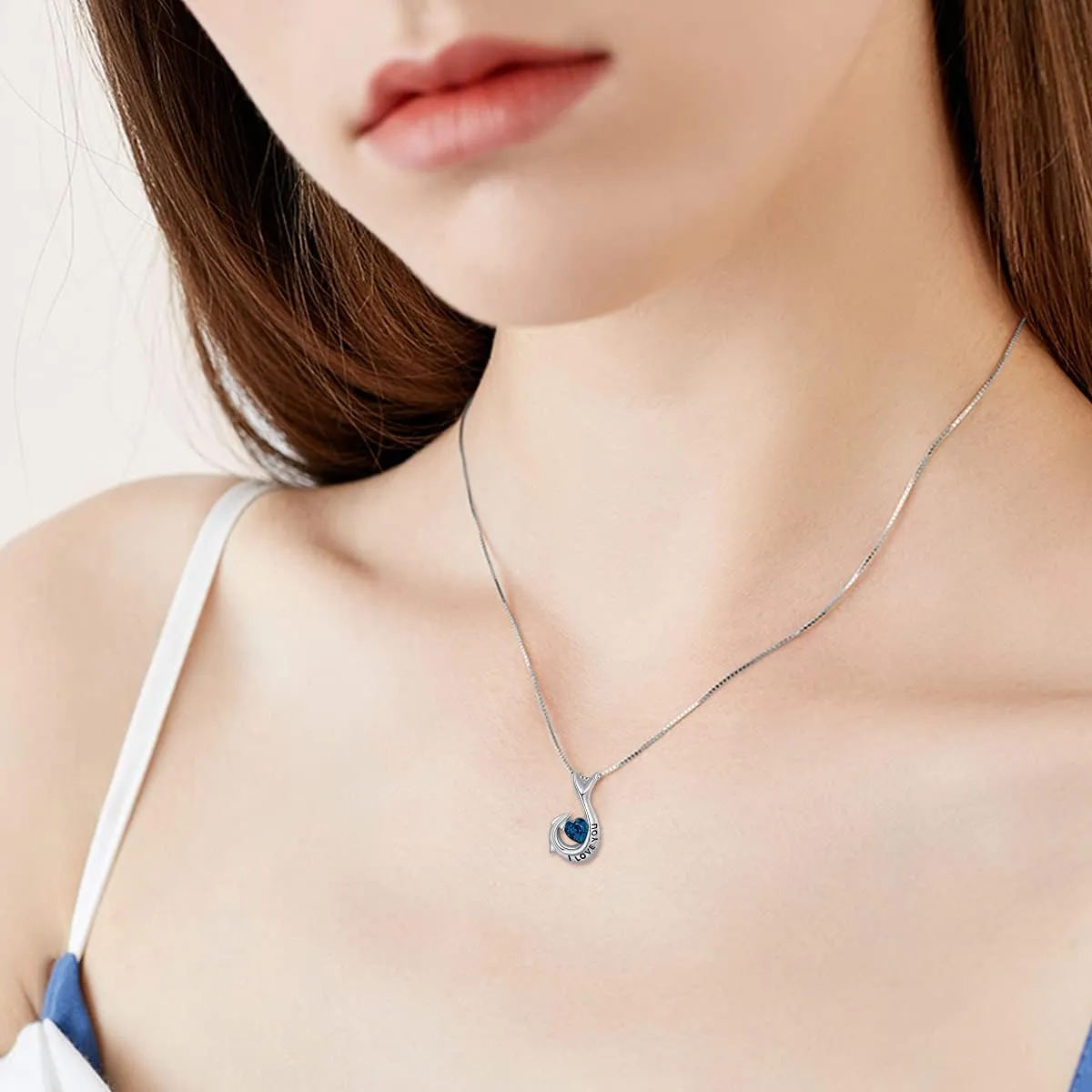 YAFEINI Family Jewelry Sterling Silver Mom Necklace Father Mother Daughter Jewelry Sister Gifts for Women
