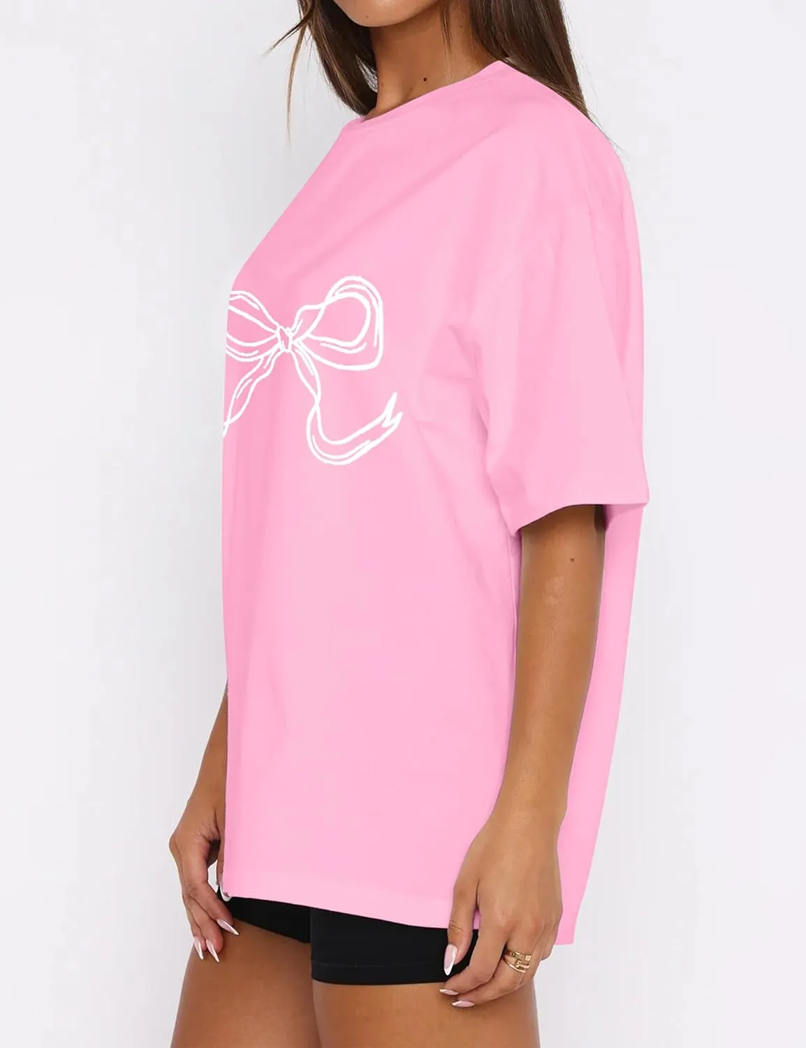Ythomm Womens Bow Graphic Oversized T-Shirts Short Sleeve Crewneck Summer Basic Tees Going Out Tops Casual Loose Fit Blouse